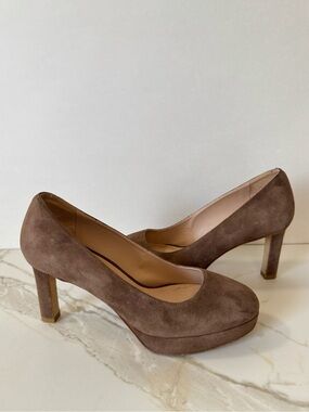 Stuart Weitzman Brown Suede Platform Pumps